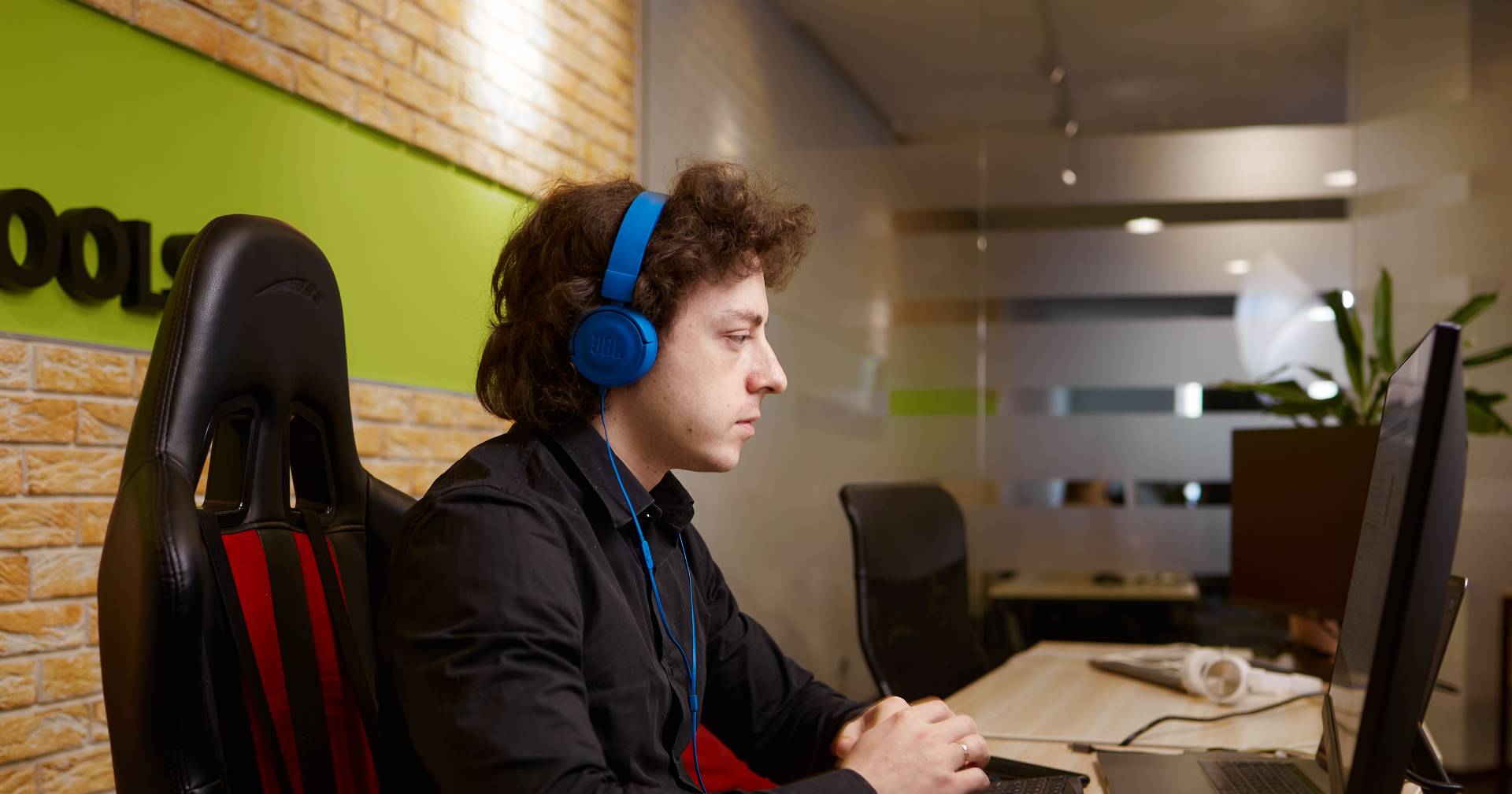 Технічний директор за роботой